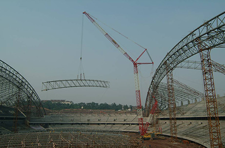 Steel structure hoisting of Chongqing Olympic Sports Center